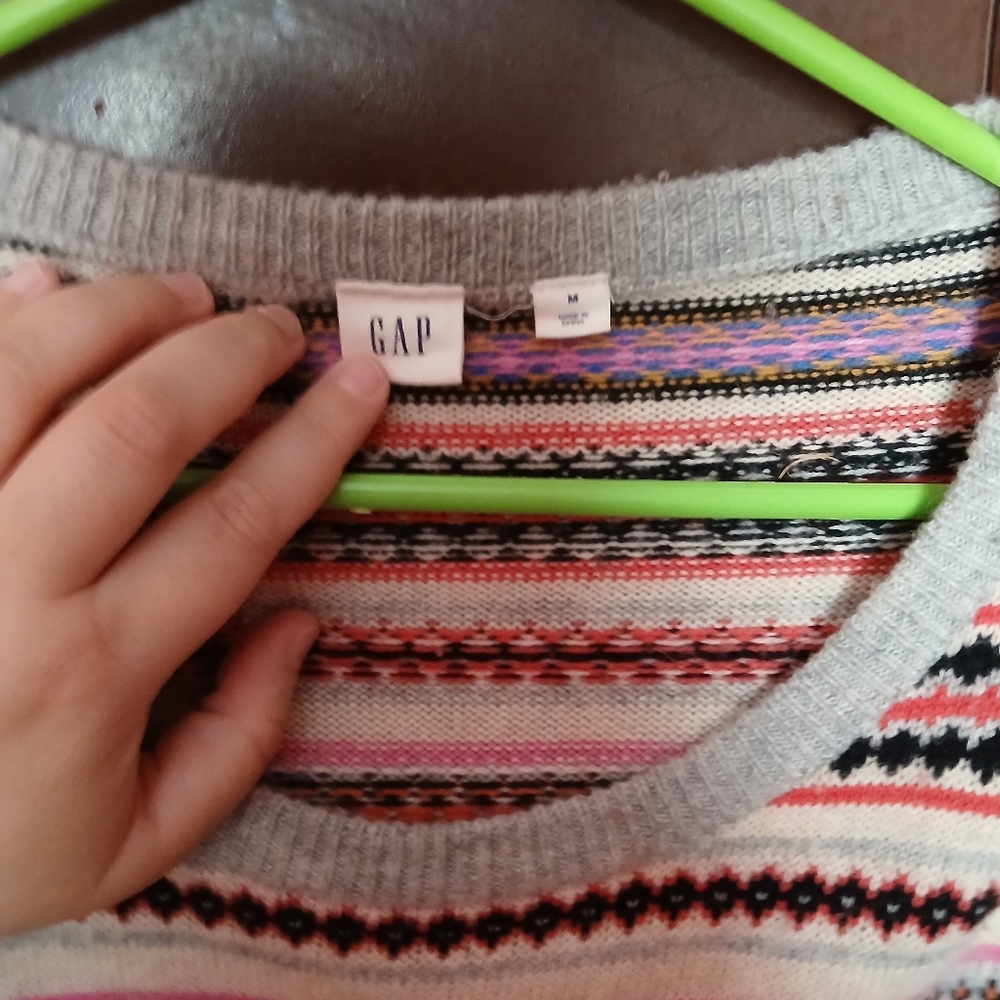 GAP Women's Colorful Striped Sweater - Picture 5 of 11